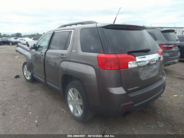 Photo 2 VIN: 2CTFLUE51B6226205 - GMC TERRAIN 