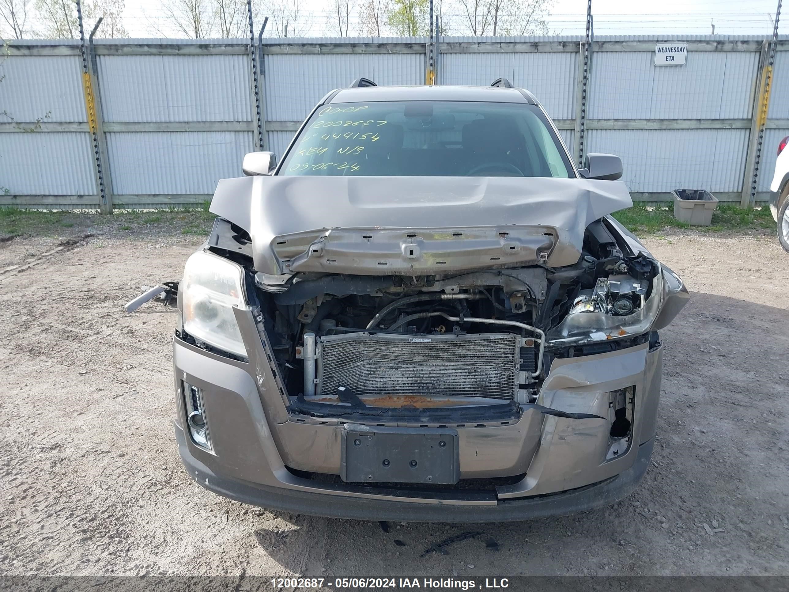 Photo 12 VIN: 2CTFLVEC9B6444154 - GMC TERRAIN 