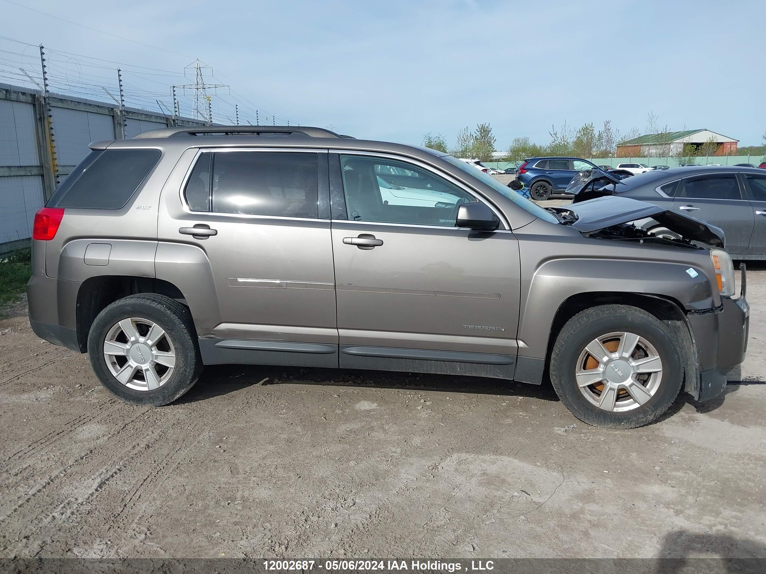 Photo 13 VIN: 2CTFLVEC9B6444154 - GMC TERRAIN 