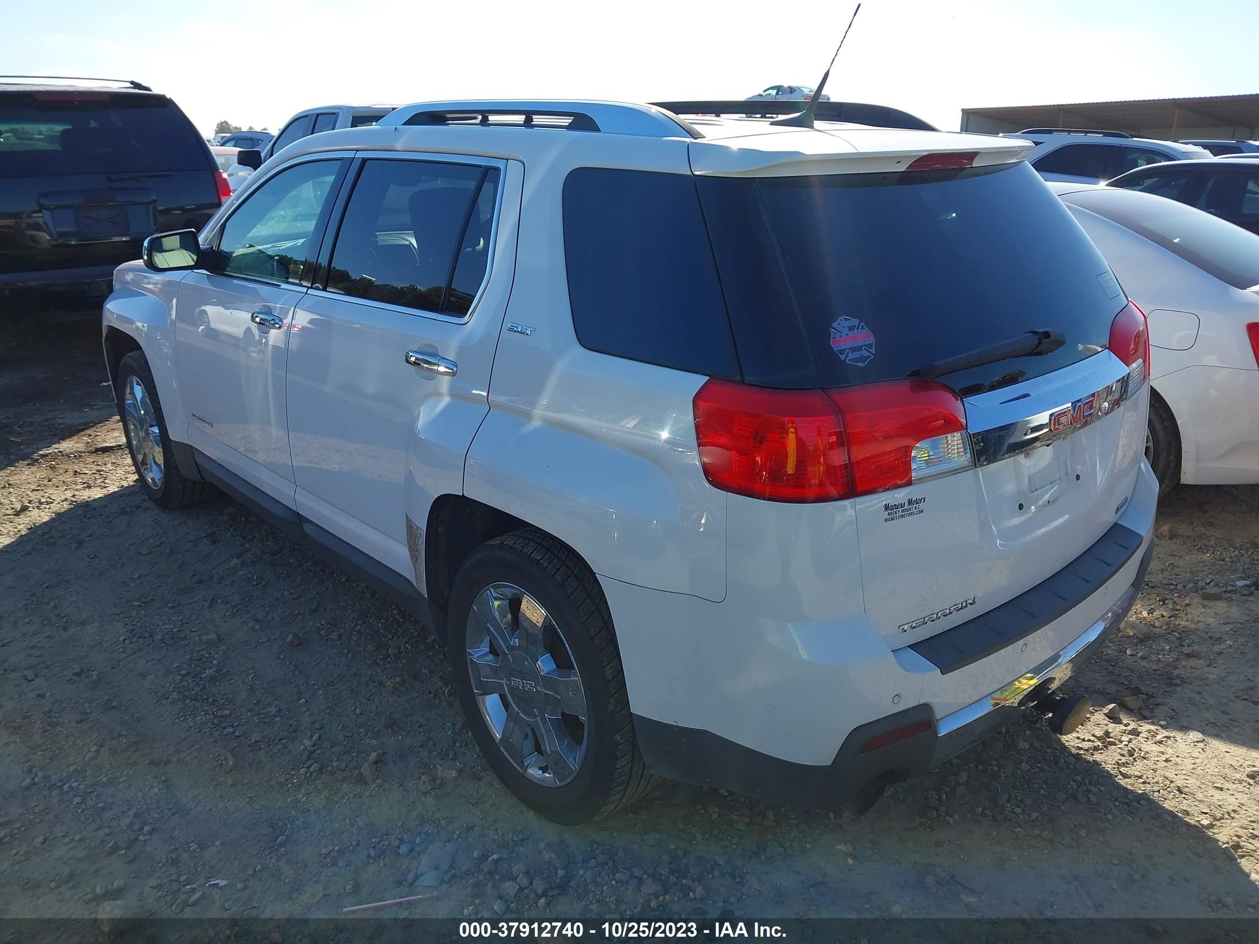 Photo 2 VIN: 2CTFLWE56B6309396 - GMC TERRAIN 