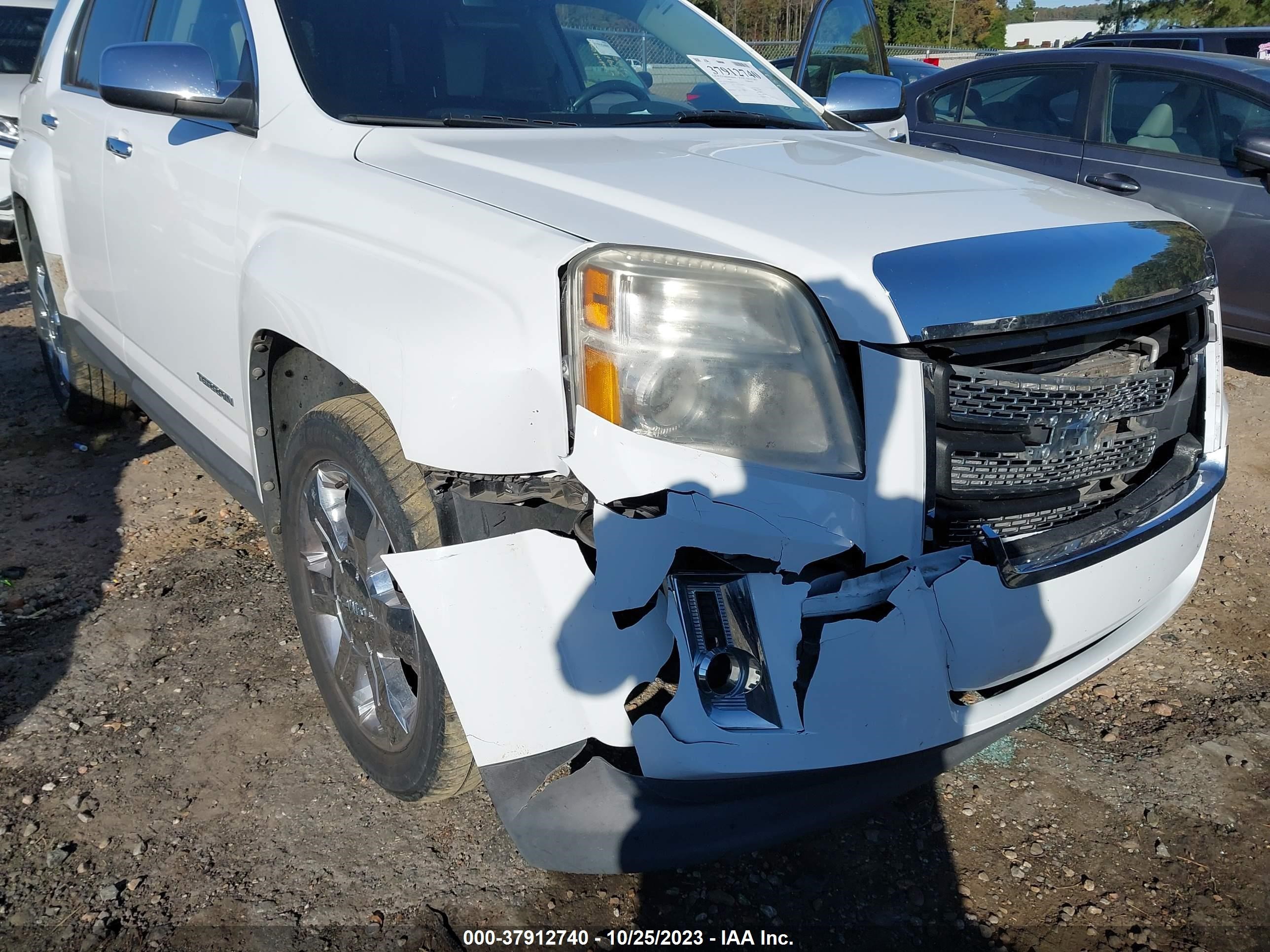 Photo 5 VIN: 2CTFLWE56B6309396 - GMC TERRAIN 