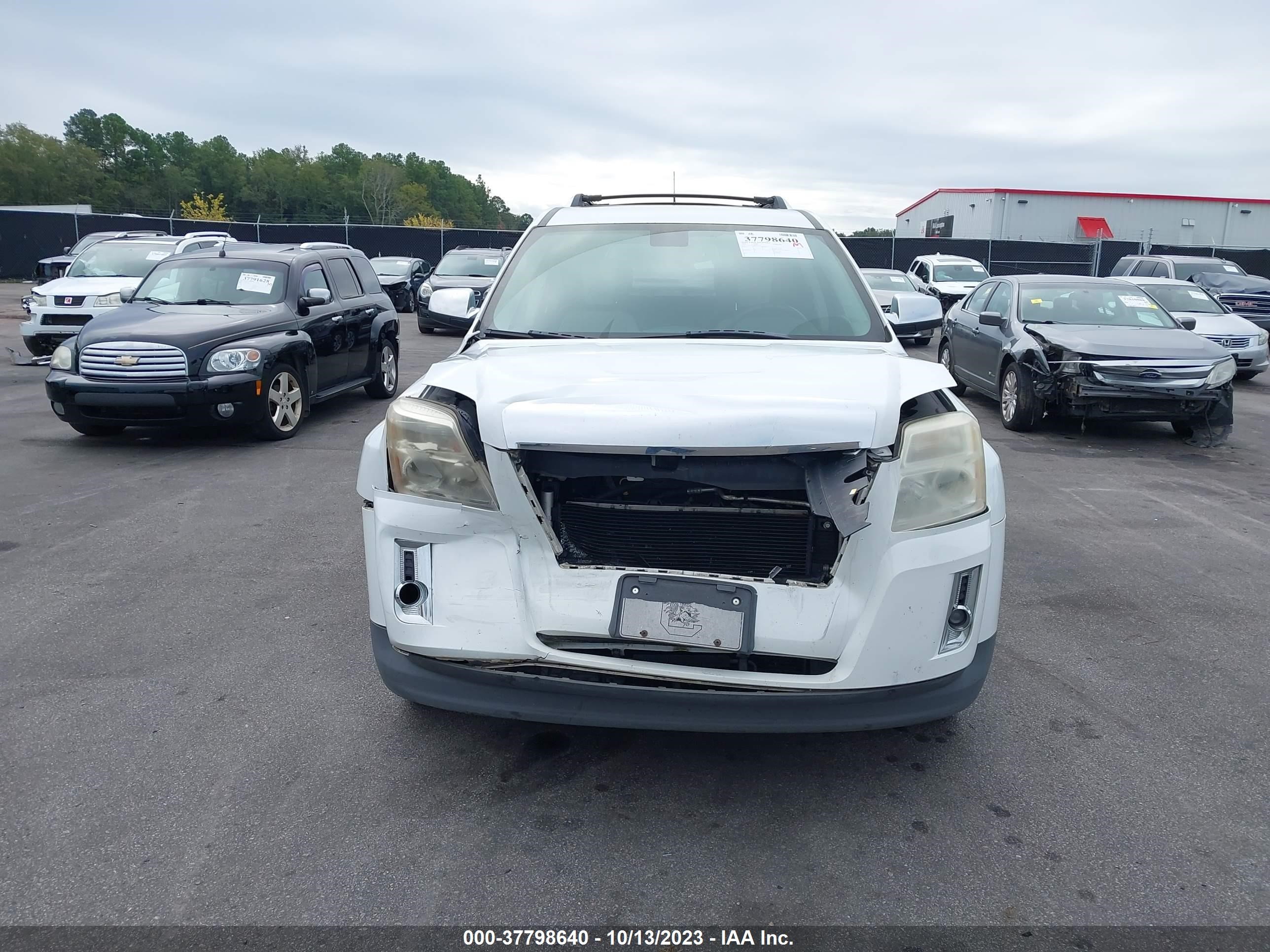 Photo 11 VIN: 2CTFLXE59B6371347 - GMC TERRAIN 