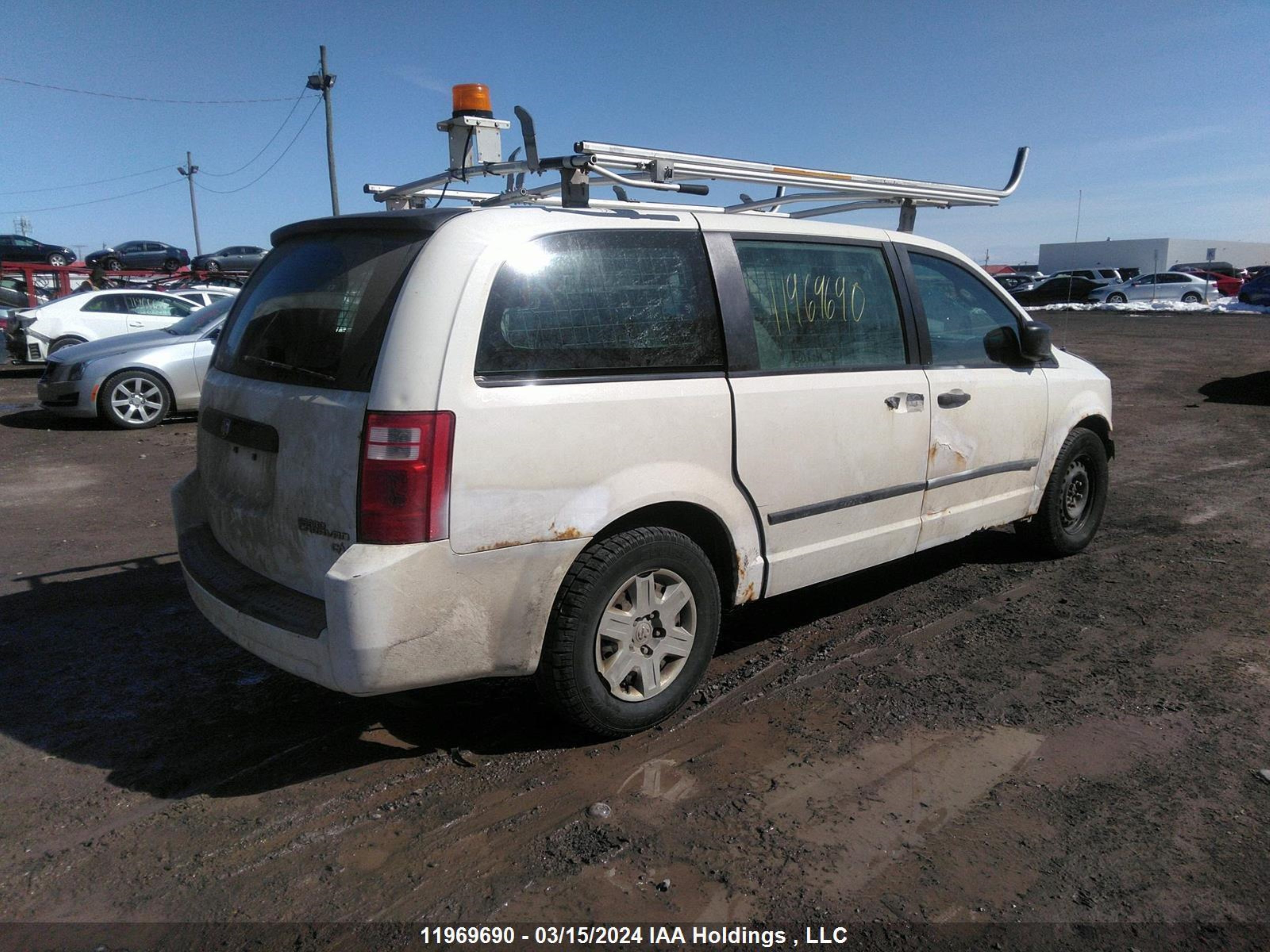 Photo 3 VIN: 2D4CN1AE5AR250889 - DODGE CARAVAN 