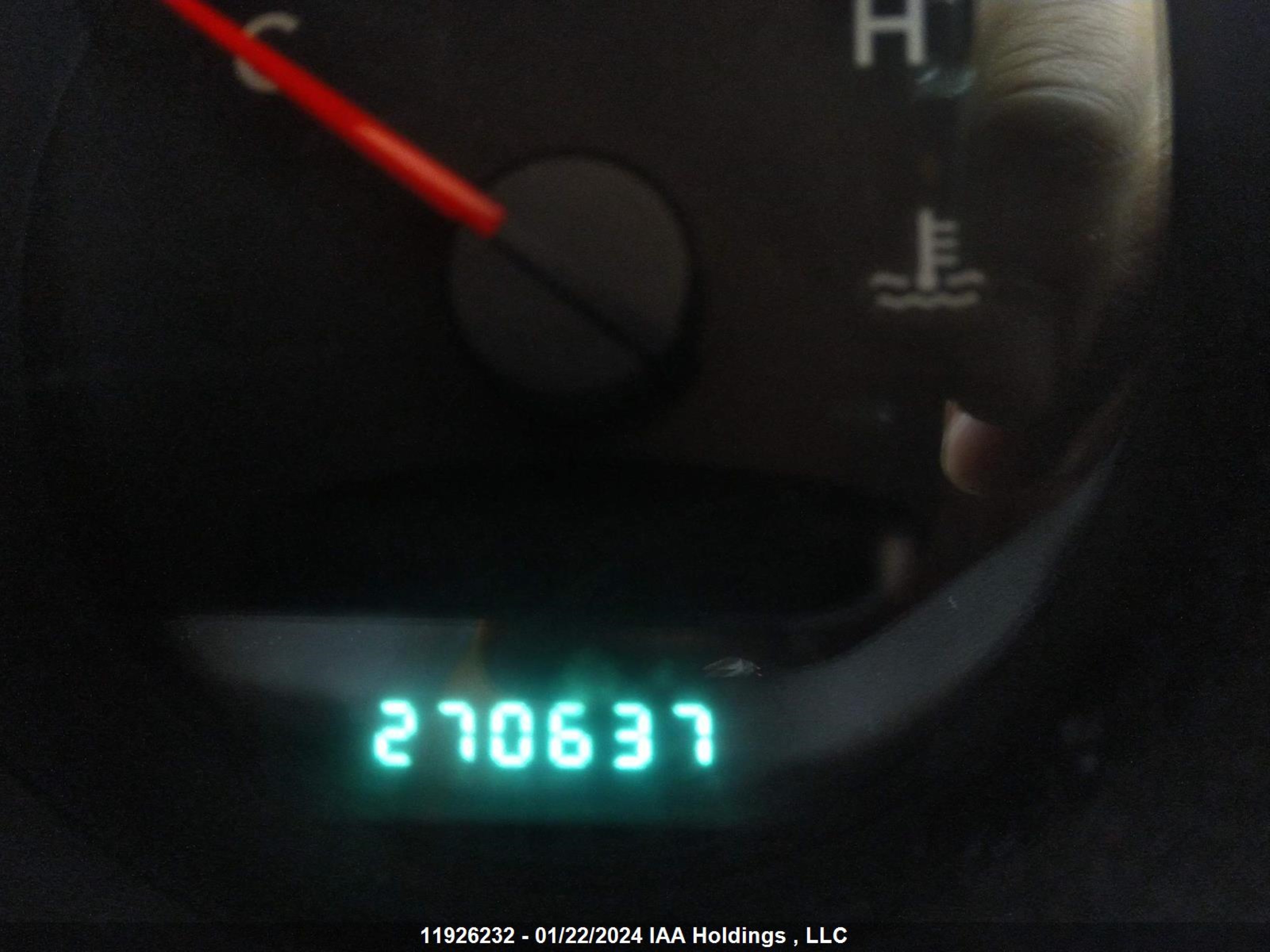 Photo 6 VIN: 2D4CN1AEXAR250967 - DODGE CARAVAN 