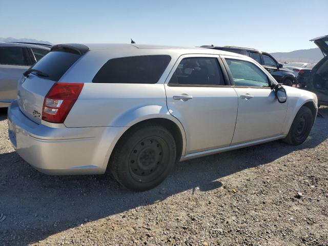 Photo 2 VIN: 2D4FV47T08H130342 - DODGE MAGNUM 