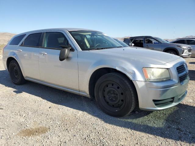 Photo 3 VIN: 2D4FV47T08H130342 - DODGE MAGNUM 