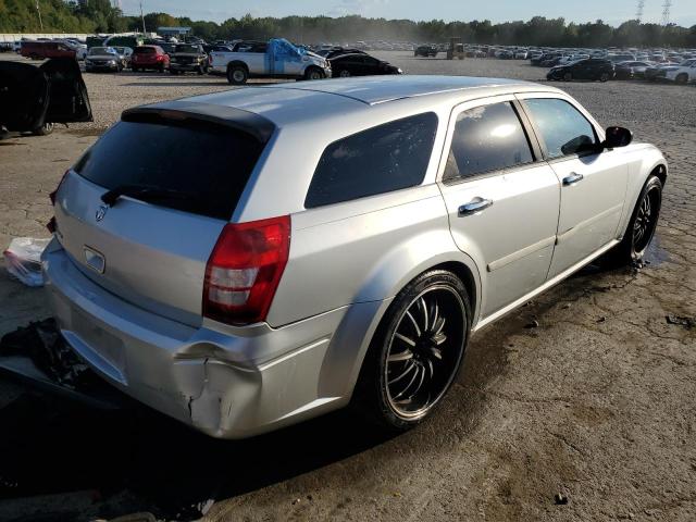 Photo 2 VIN: 2D4FV47T16H122652 - DODGE MAGNUM SE 