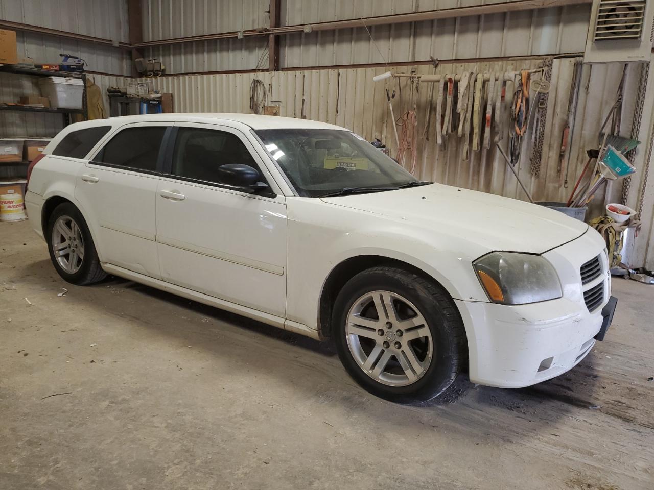 Photo 3 VIN: 2D4FV47T26H478852 - DODGE MAGNUM 