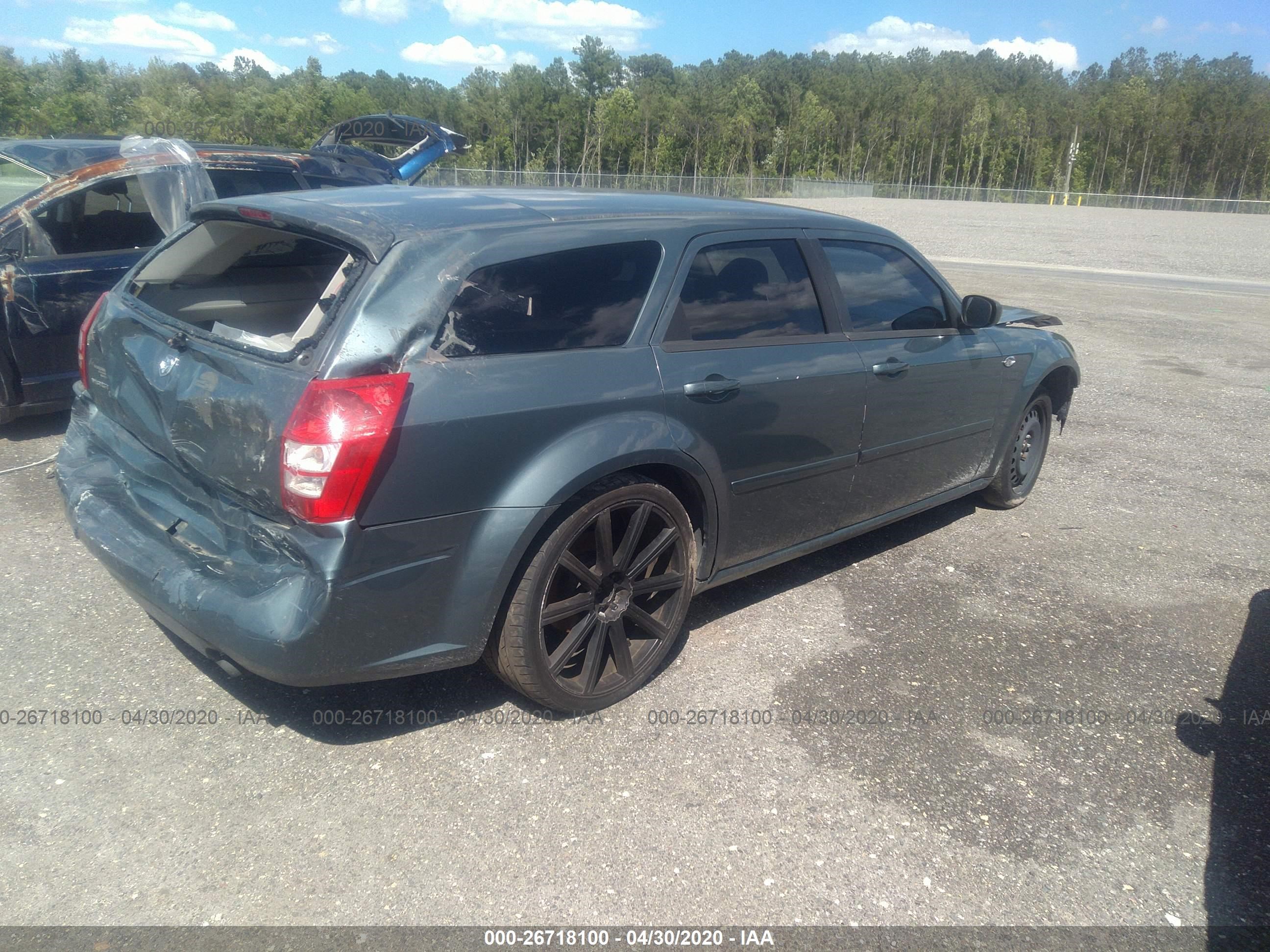 Photo 3 VIN: 2D4FV47T56H275079 - DODGE MAGNUM 