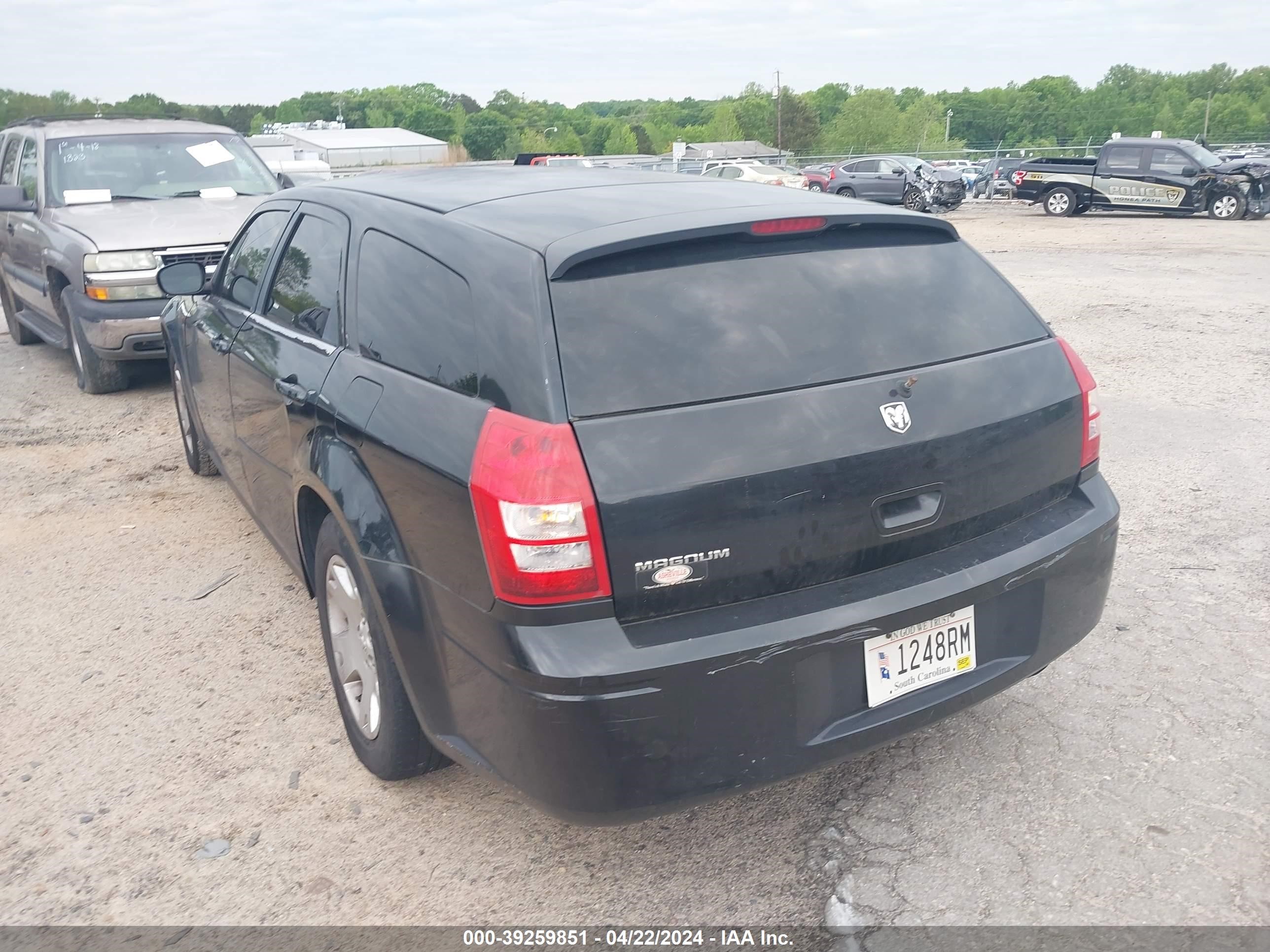 Photo 2 VIN: 2D4FV47T66H522044 - DODGE MAGNUM 