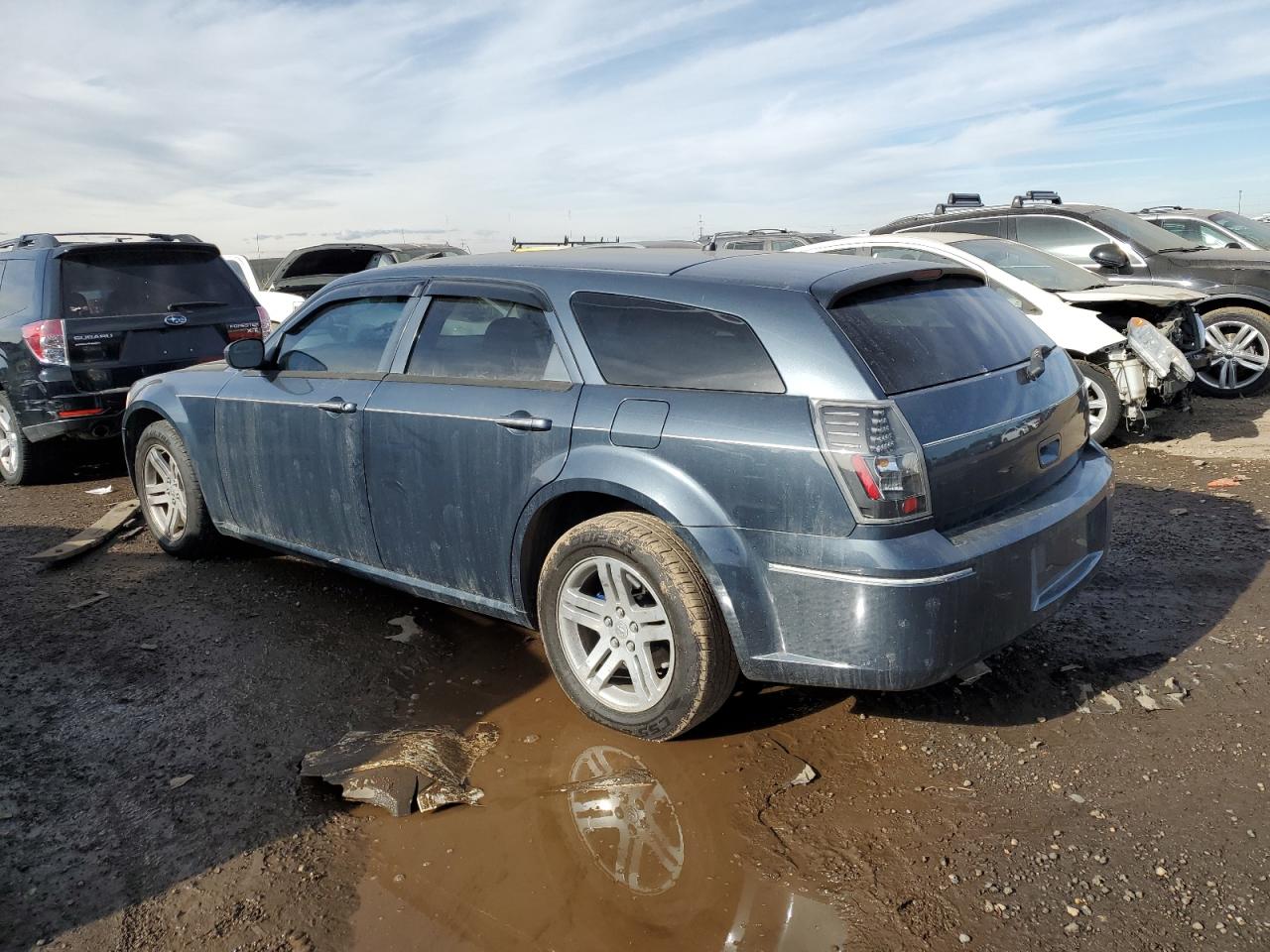 Photo 1 VIN: 2D4FV47T78H167808 - DODGE MAGNUM 