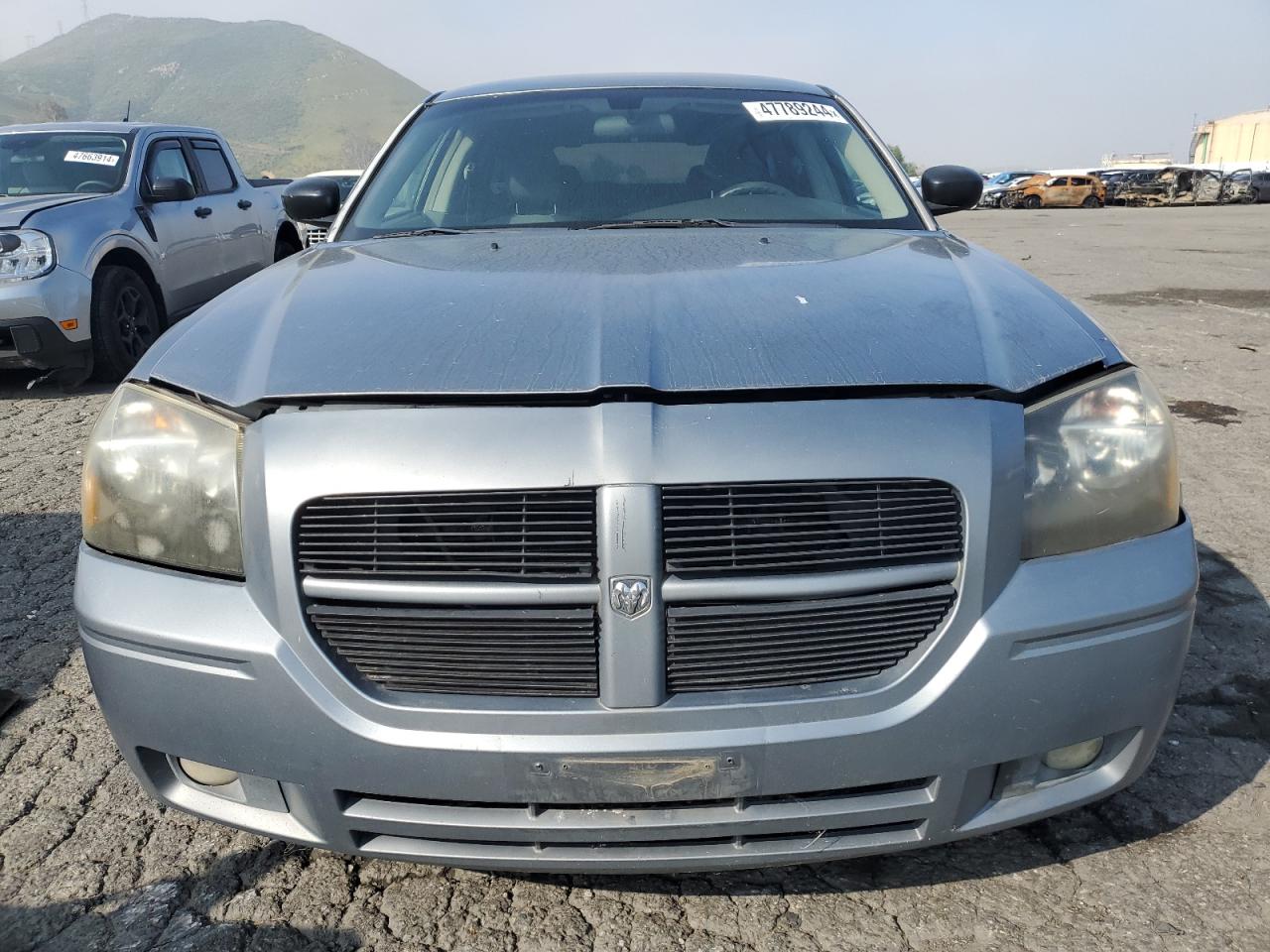 Photo 4 VIN: 2D4FV47V16H359384 - DODGE MAGNUM 