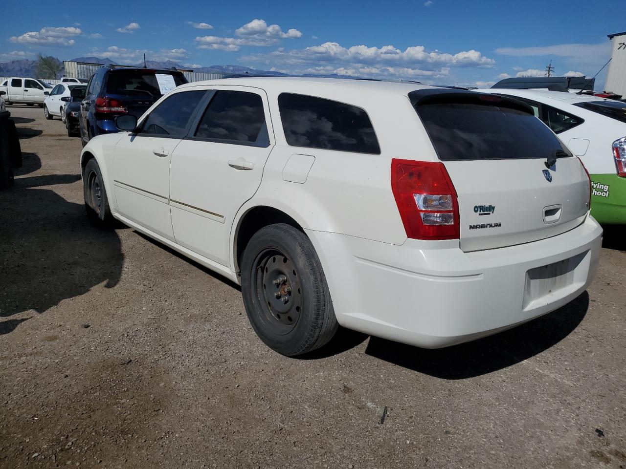 Photo 1 VIN: 2D4FV47V27H894919 - DODGE MAGNUM 