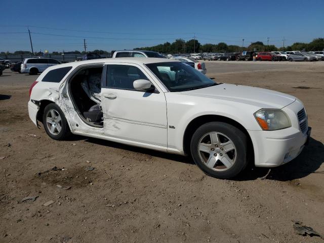 Photo 3 VIN: 2D4FV47V46H378592 - DODGE MAGNUM 