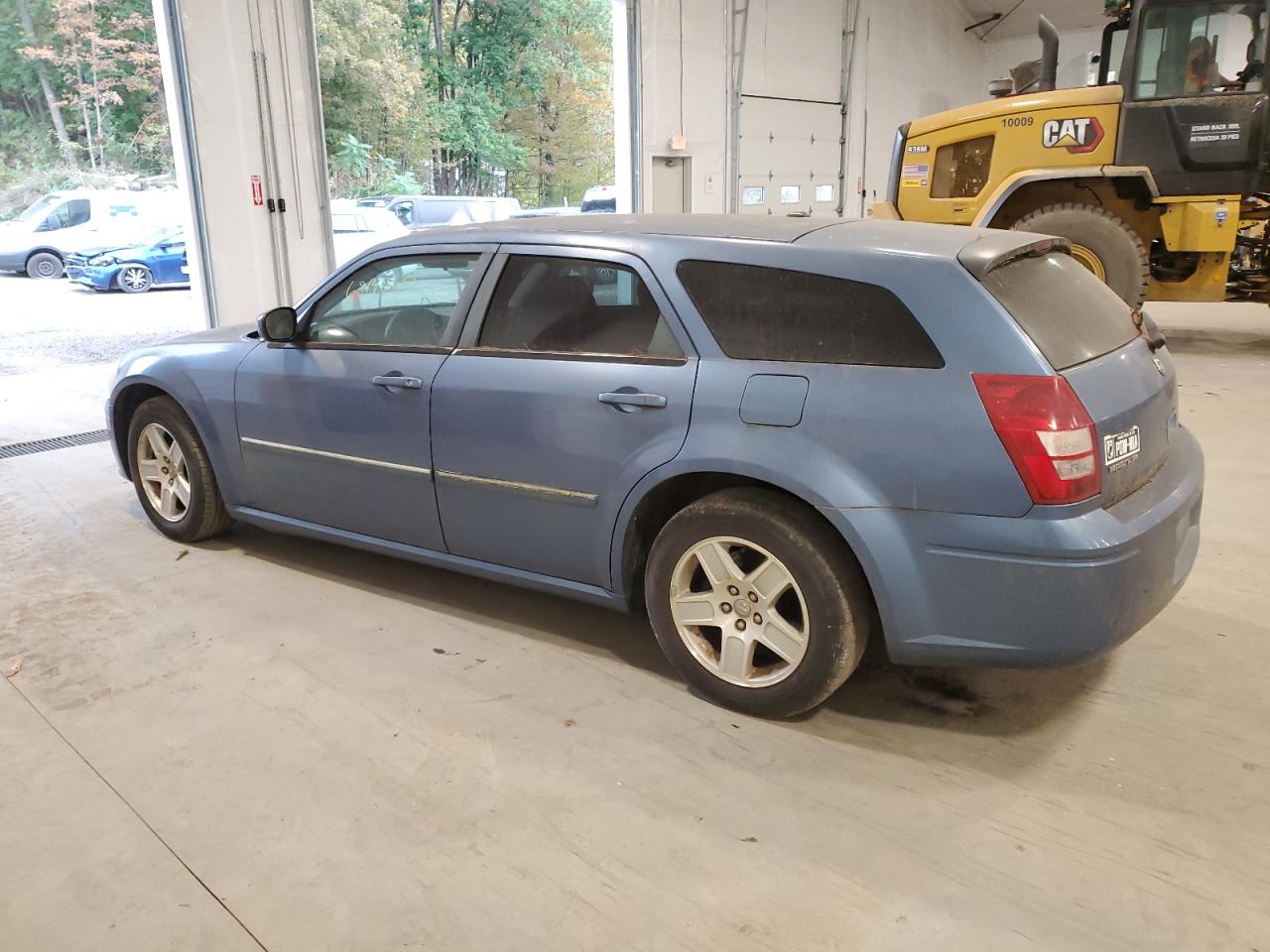 Photo 1 VIN: 2D4FV47V47H712296 - DODGE MAGNUM 