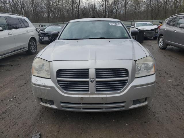 Photo 4 VIN: 2D4FV47V57H713439 - DODGE MAGNUM 