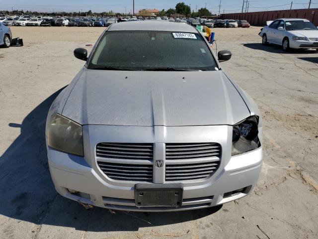 Photo 4 VIN: 2D4FV47V76H364587 - DODGE MAGNUM SXT 