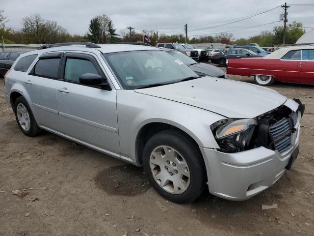 Photo 3 VIN: 2D4FV48T35H514481 - DODGE MAGNUM 