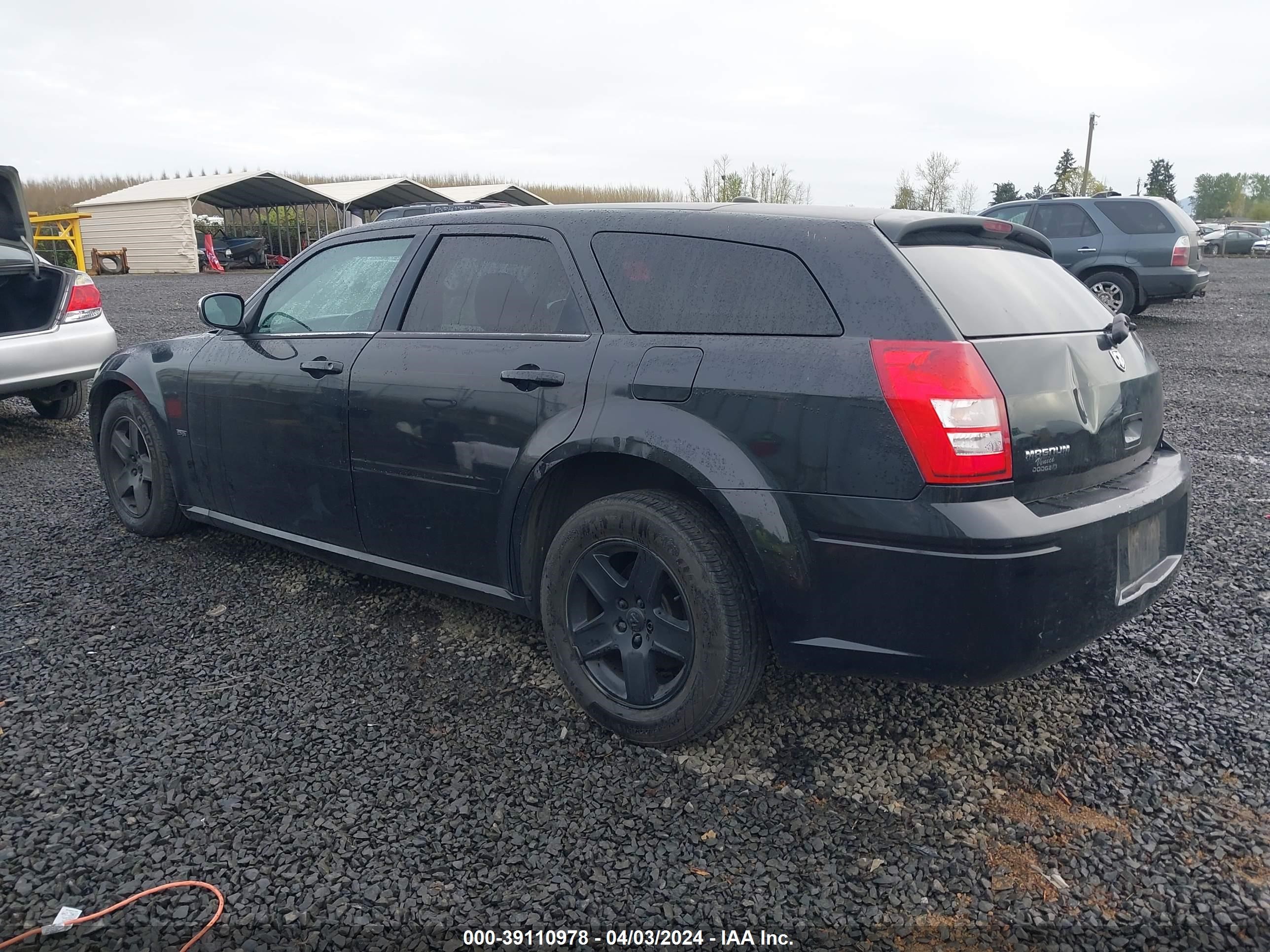 Photo 2 VIN: 2D4FV48V45H579177 - DODGE MAGNUM 