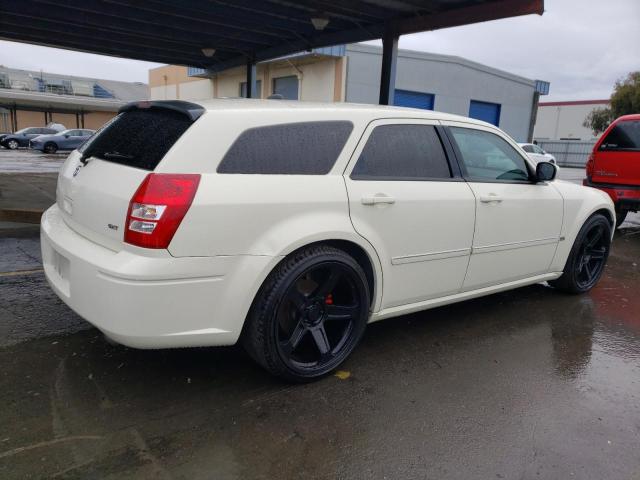 Photo 2 VIN: 2D4FV48V45H677044 - DODGE MAGNUM 