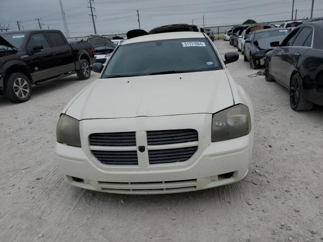 Photo 4 VIN: 2D4FV48VX5H669837 - DODGE MAGNUM 