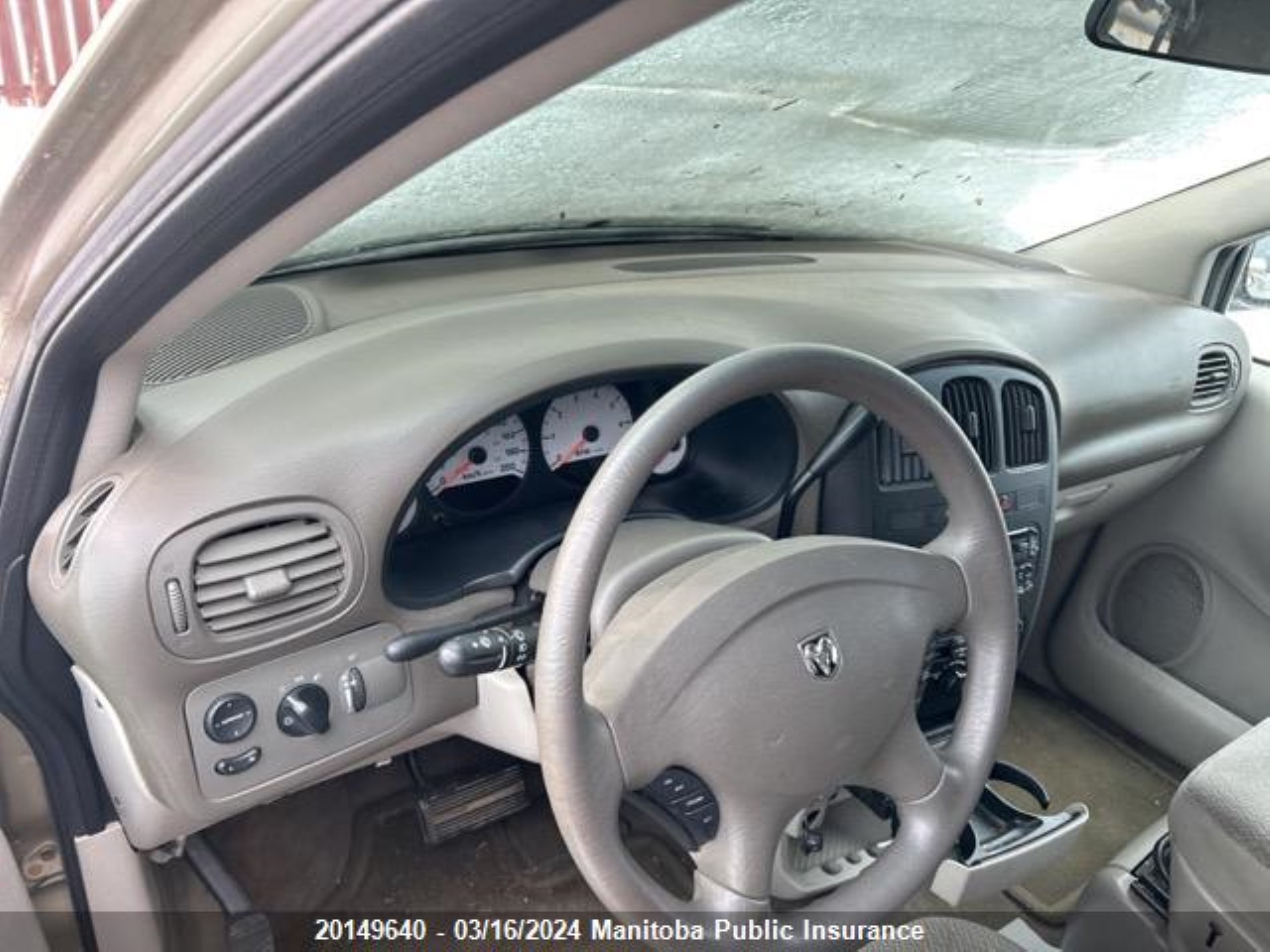 Photo 4 VIN: 2D4GP24R25R314862 - DODGE CARAVAN 