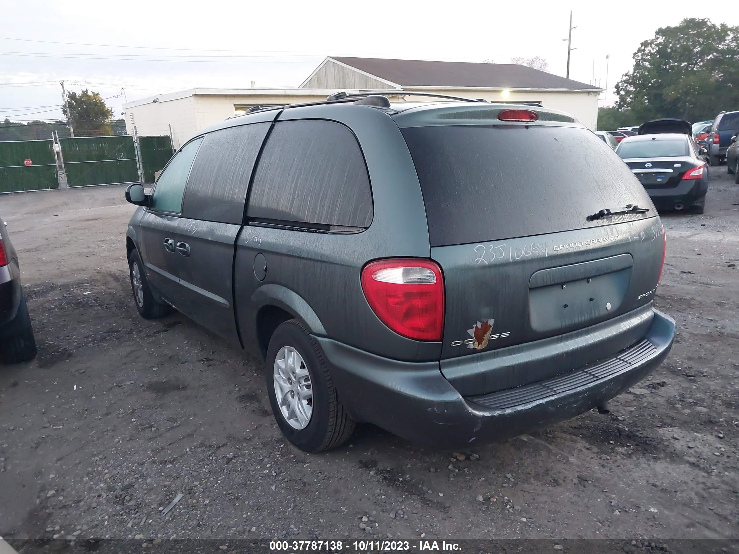 Photo 2 VIN: 2D4GP44323R117887 - DODGE CARAVAN 