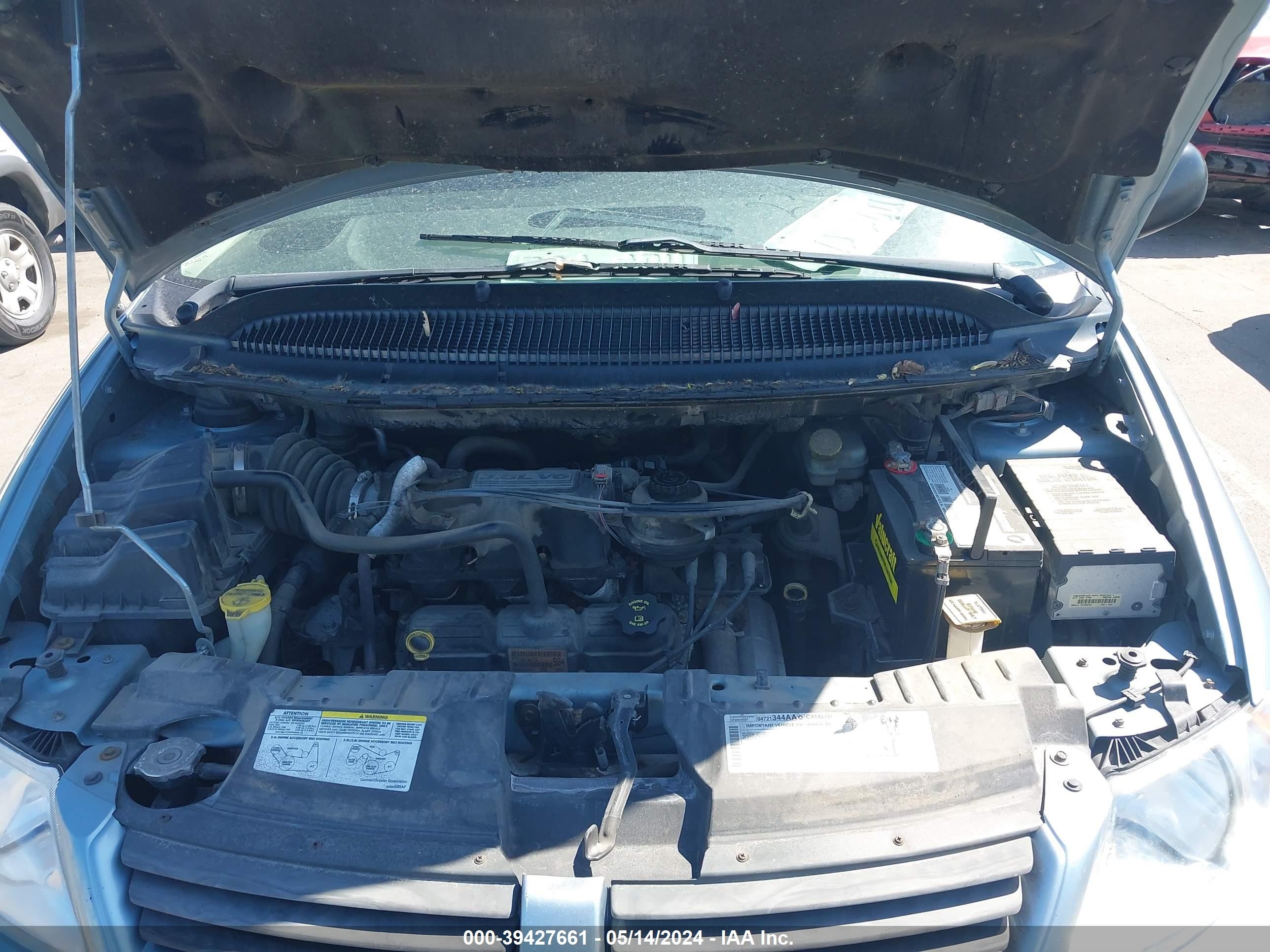 Photo 9 VIN: 2D4GP44L05R481535 - DODGE CARAVAN 