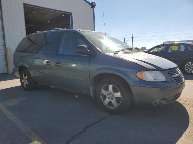 Photo 3 VIN: 2D4GP44L17R215637 - DODGE CARAVAN 