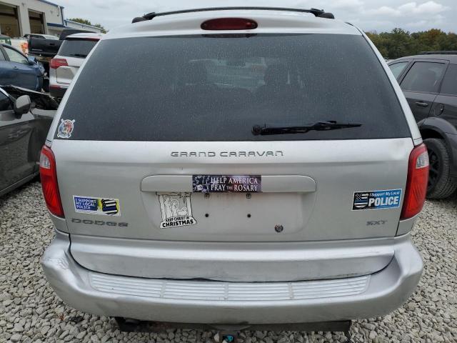 Photo 5 VIN: 2D4GP44L17R268211 - DODGE CARAVAN 