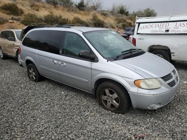 Photo 3 VIN: 2D4GP44L25R201159 - DODGE CARAVAN 