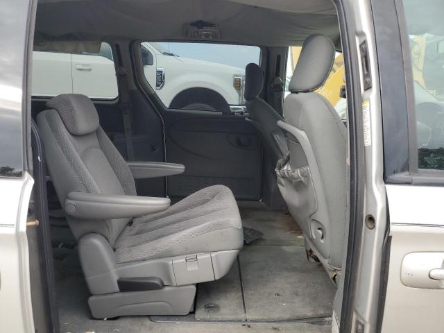 Photo 10 VIN: 2D4GP44L35R266361 - DODGE CARAVAN 