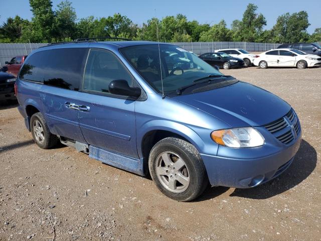 Photo 3 VIN: 2D4GP44L37R260837 - DODGE CARAVAN 