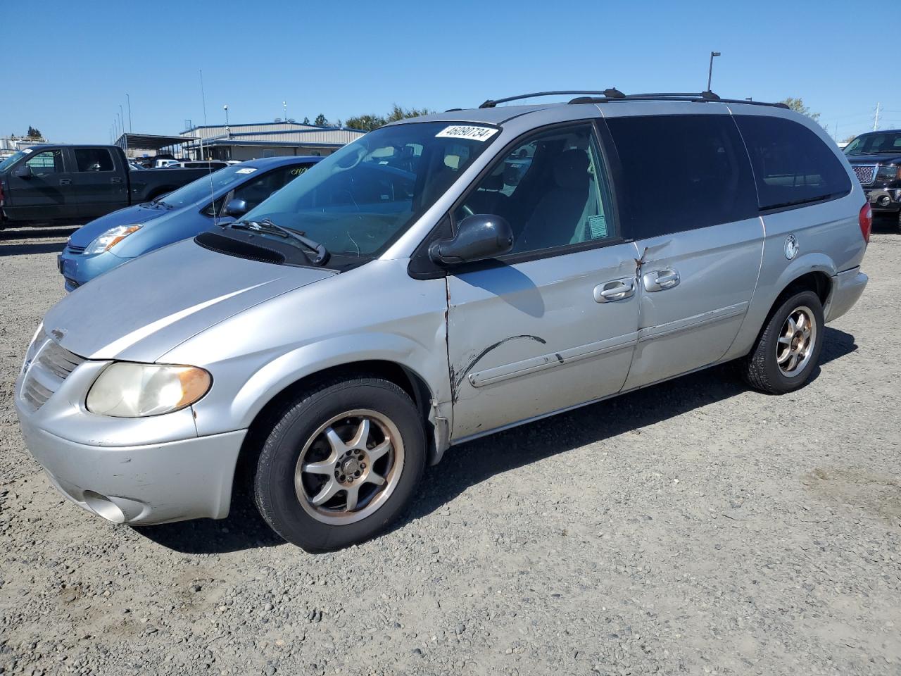 Photo 0 VIN: 2D4GP44L45R401167 - DODGE CARAVAN 