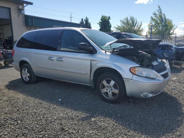 Photo 3 VIN: 2D4GP44L47R268476 - DODGE CARAVAN 