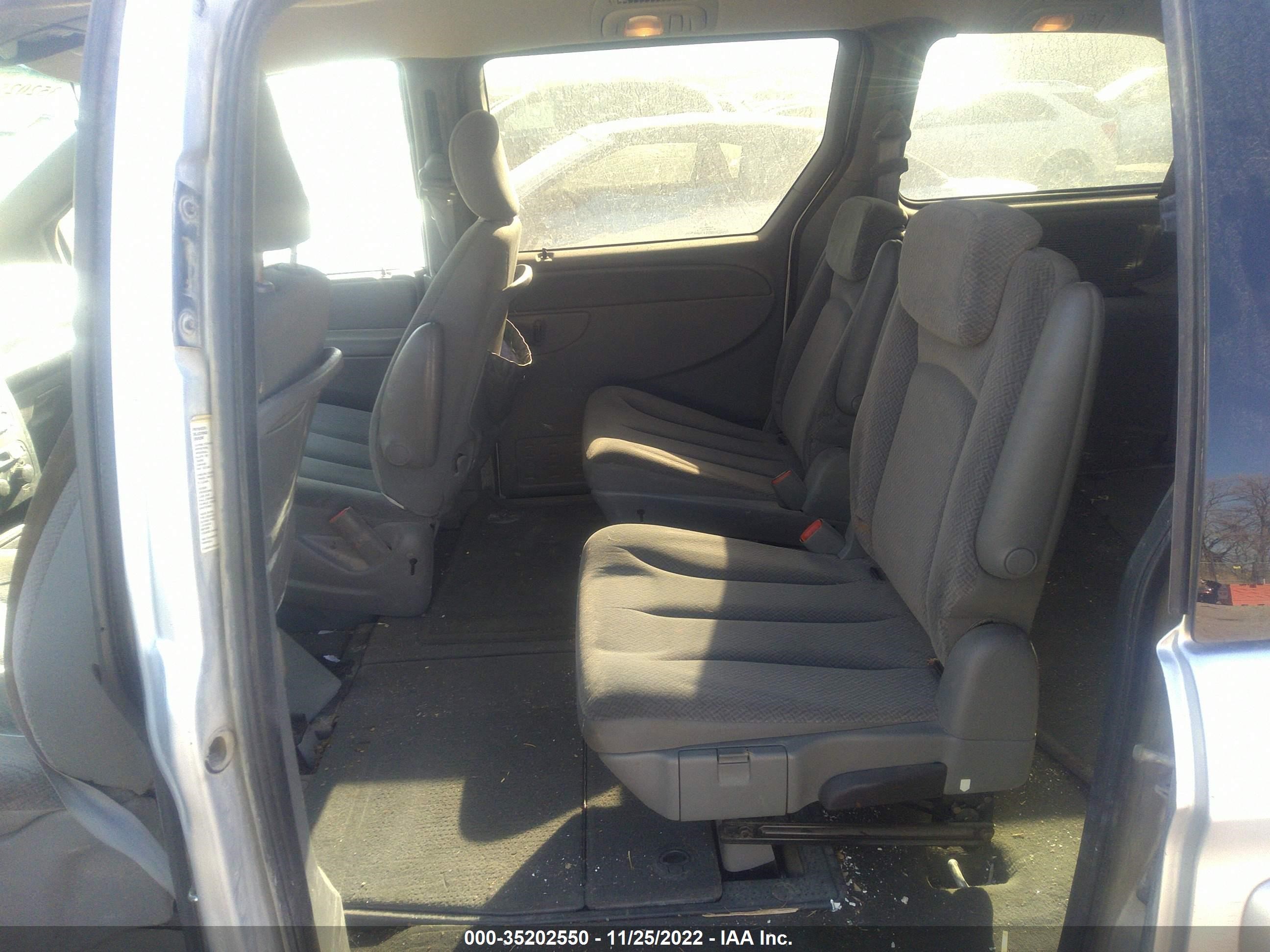 Photo 7 VIN: 2D4GP44L55R129423 - DODGE CARAVAN 