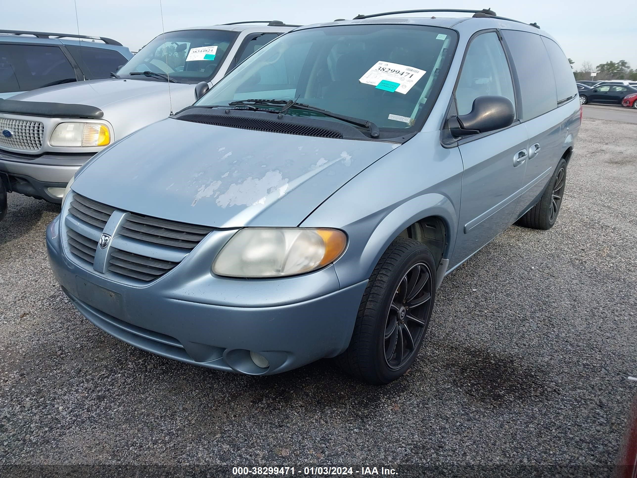 Photo 1 VIN: 2D4GP44L56R654144 - DODGE CARAVAN 