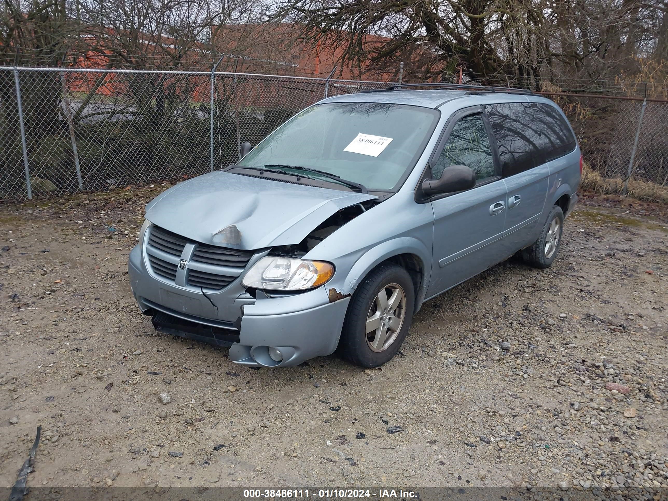 Photo 1 VIN: 2D4GP44L56R788927 - DODGE CARAVAN 