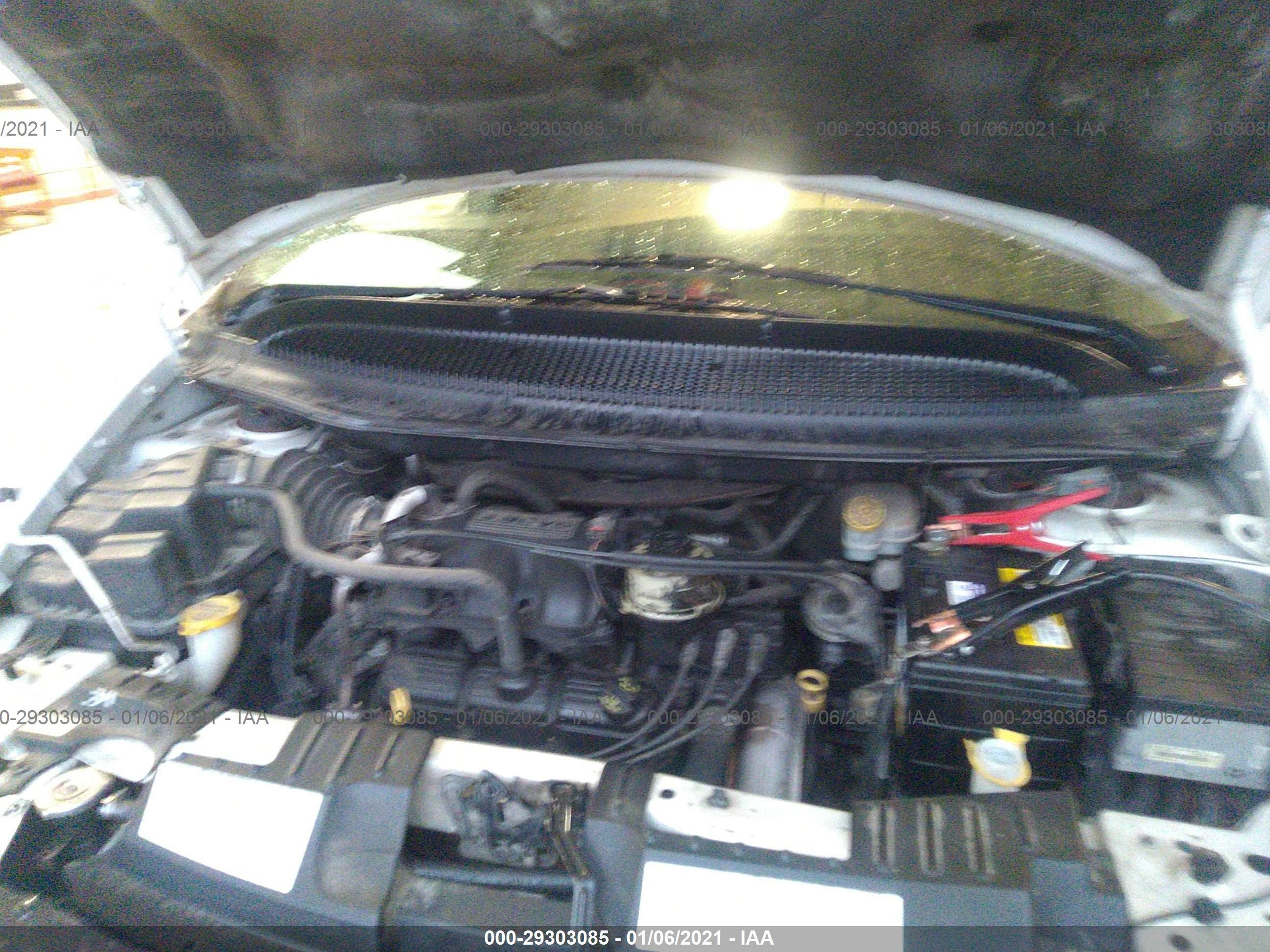 Photo 9 VIN: 2D4GP44L57R149660 - DODGE CARAVAN 