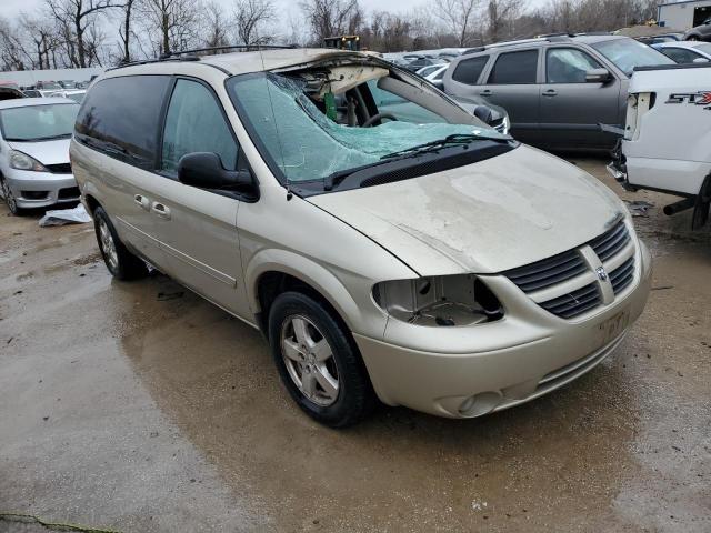 Photo 3 VIN: 2D4GP44L65R557081 - DODGE CARAVAN 