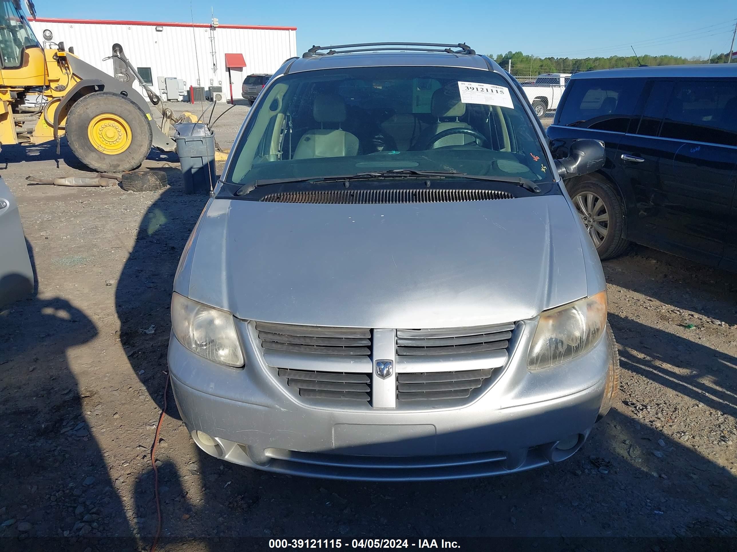 Photo 11 VIN: 2D4GP44L76R691325 - DODGE CARAVAN 