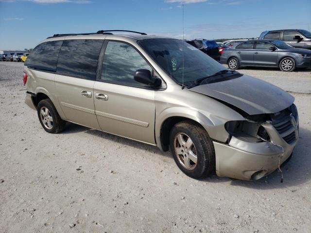 Photo 3 VIN: 2D4GP44L77R138613 - DODGE CARAVAN 