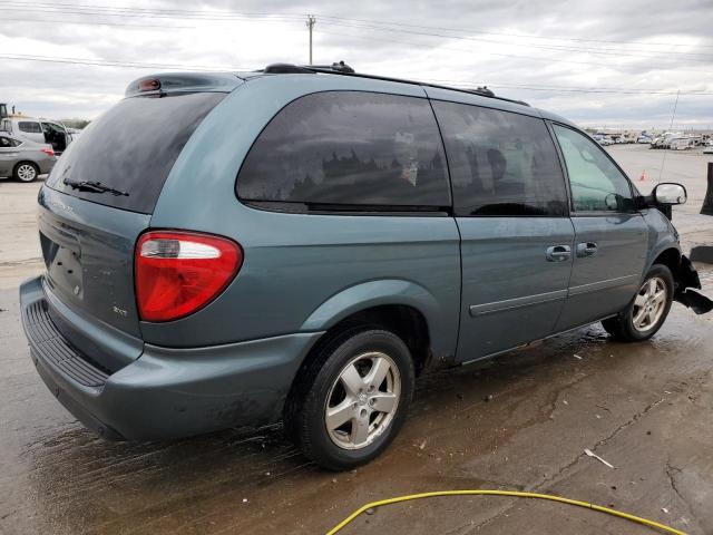 Photo 2 VIN: 2D4GP44L85R216412 - DODGE CARAVAN 