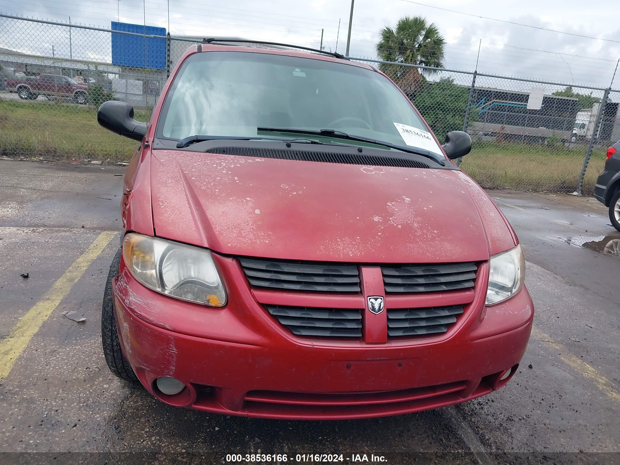 Photo 11 VIN: 2D4GP44L86R722582 - DODGE CARAVAN 