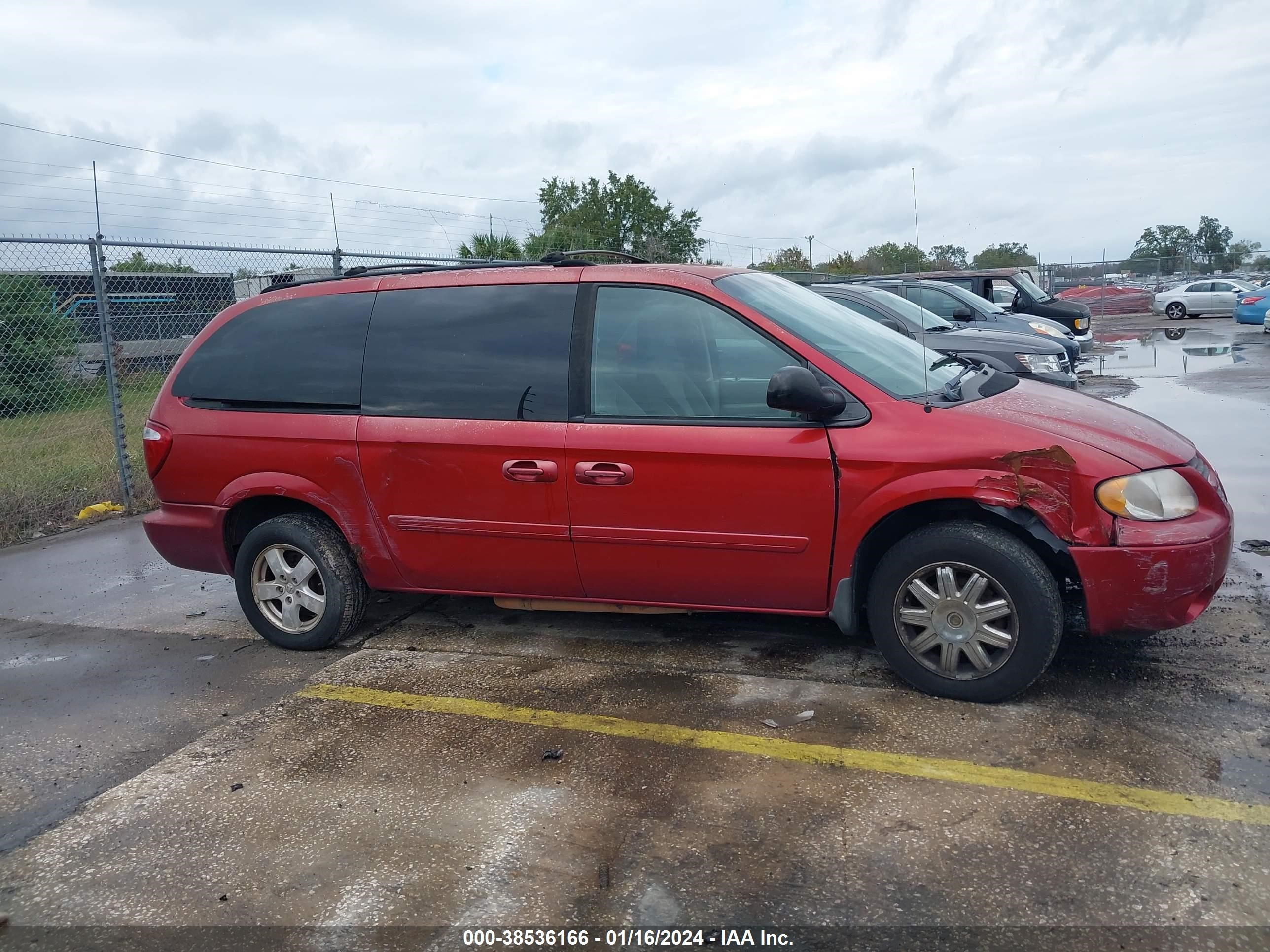 Photo 12 VIN: 2D4GP44L86R722582 - DODGE CARAVAN 