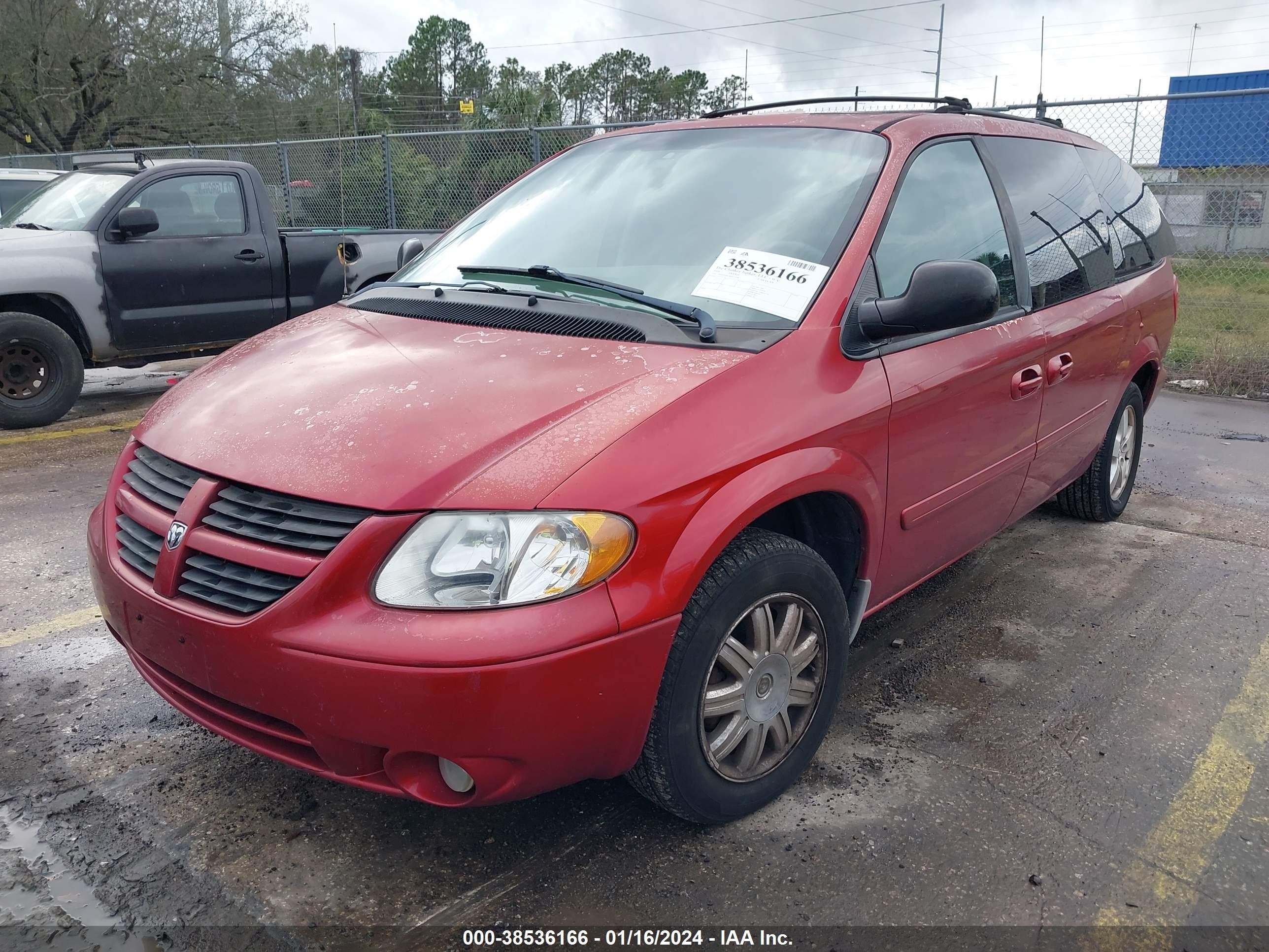 Photo 5 VIN: 2D4GP44L86R722582 - DODGE CARAVAN 