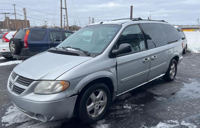 Photo 1 VIN: 2D4GP44LX5R411332 - DODGE CARAVAN 