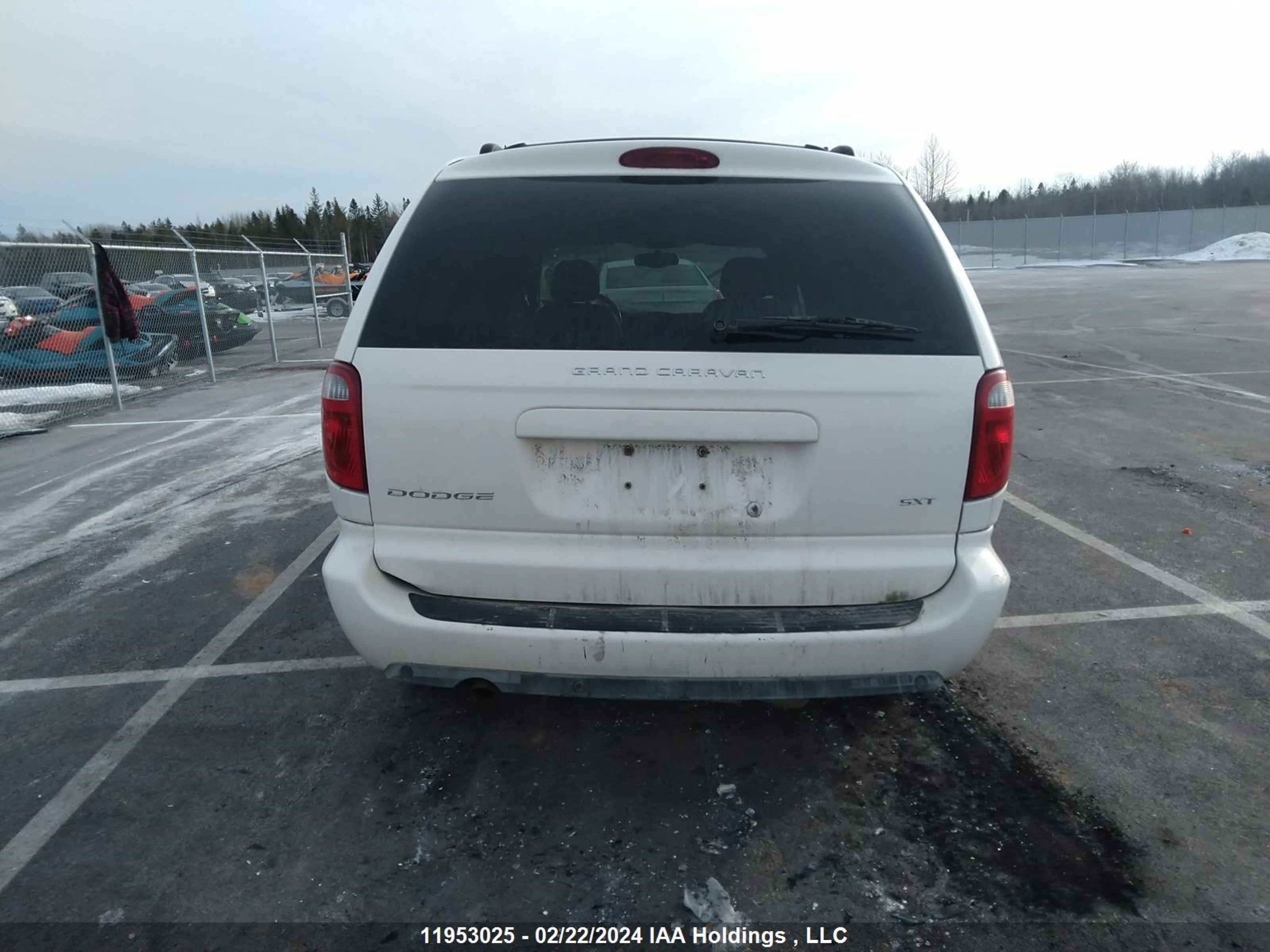 Photo 15 VIN: 2D4GP44LX7R169709 - DODGE CARAVAN 