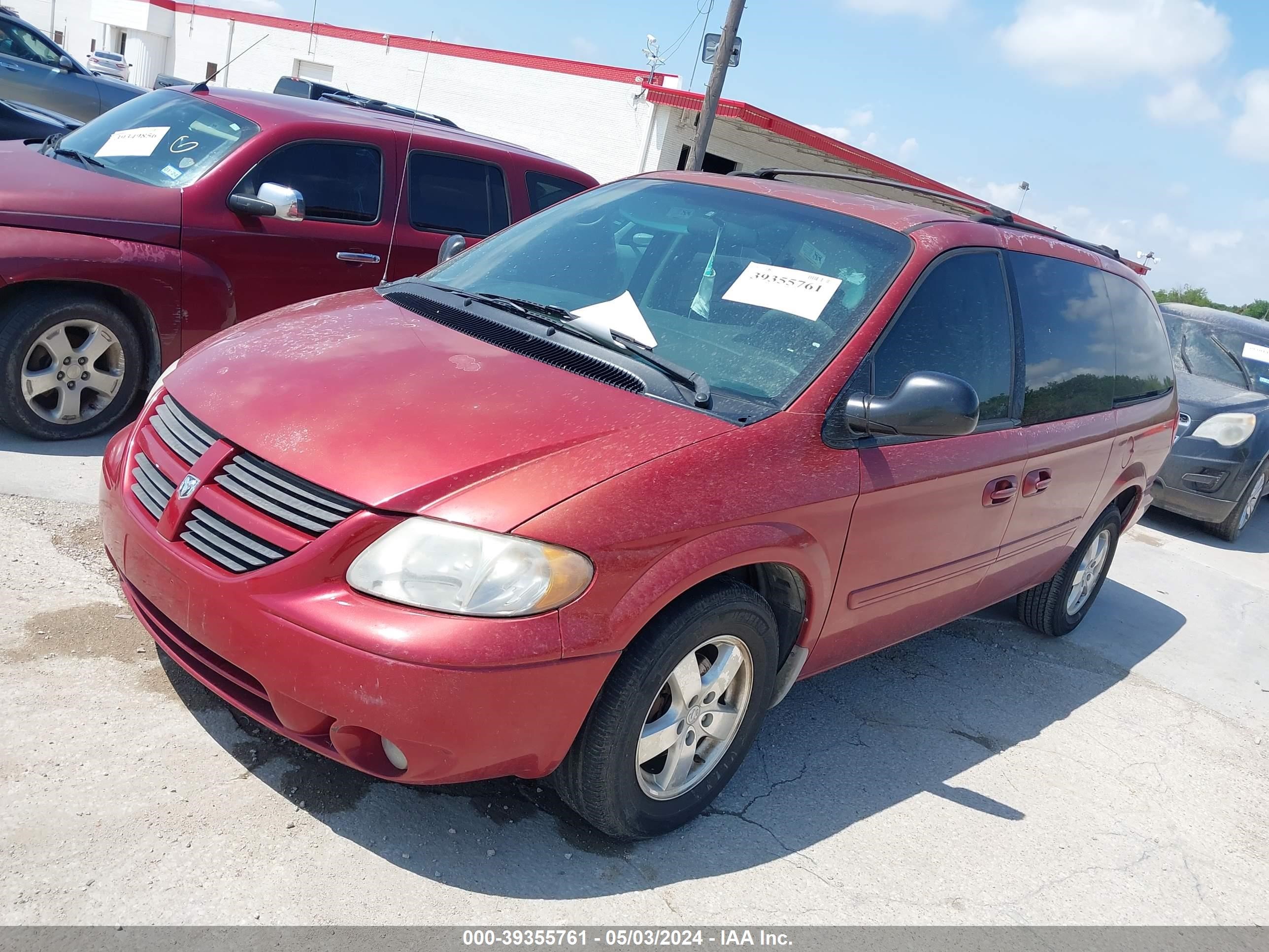 Photo 1 VIN: 2D4GP44LX7R181147 - DODGE CARAVAN 