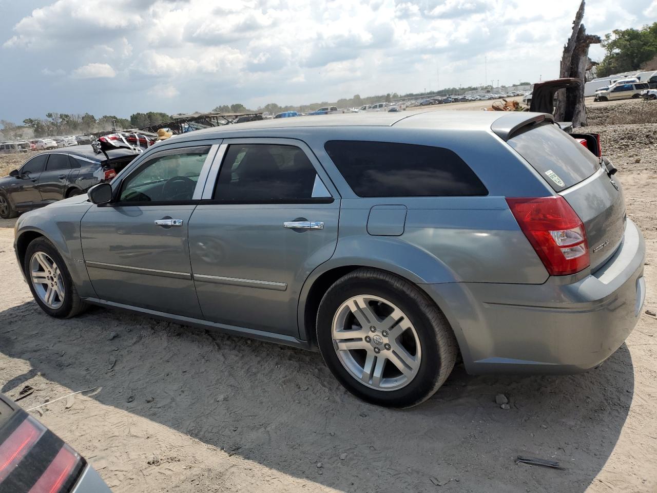 Photo 1 VIN: 2D4GV57266H255487 - DODGE MAGNUM 